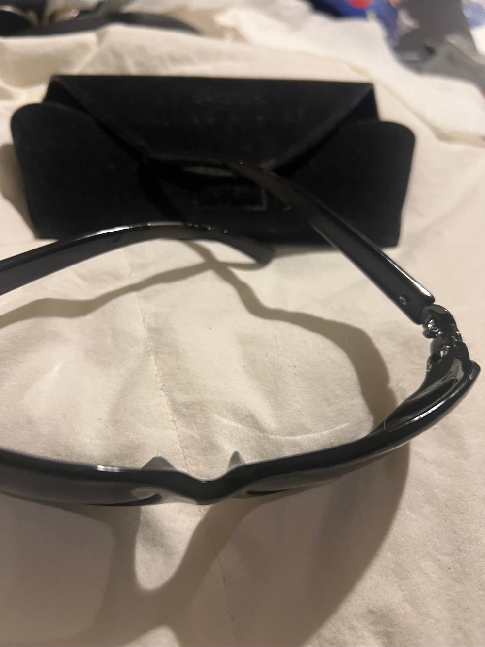 ALFRED SUNG Women's Black Rectangle Sunglasses - Picture 6 of 8